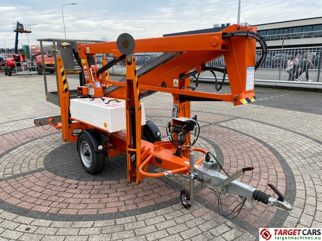 Niftylift 120TAC MK1C Tow Electric Boom Work Lift 1220cm - Paceļamais grozs ar dīsteli: foto 2 Niftylift 120TAC MK1C Tow Electric Boom Work Lift 1220cm - Paceļamais grozs ar dīsteli: foto 2