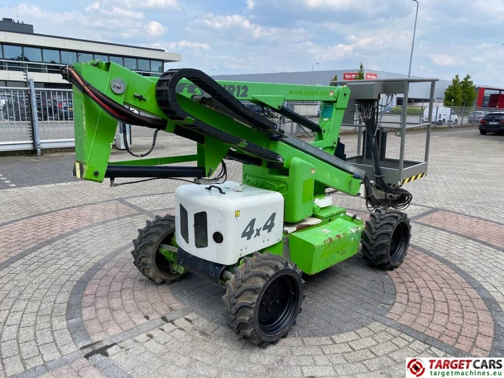 Niftylift HR12D 4WD Articulated Diesel Boom Work Lift 1220cm - Izlices pacēlājs: foto 3 Niftylift HR12D 4WD Articulated Diesel Boom Work Lift 1220cm - Izlices pacēlājs: foto 3