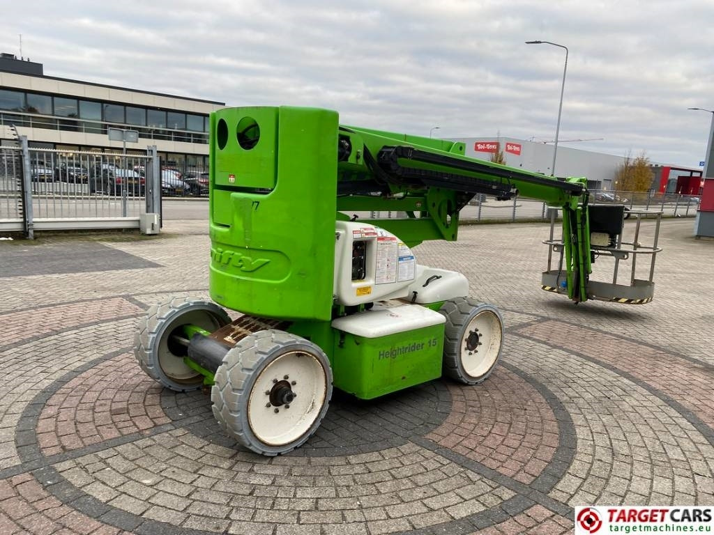 Niftylift HR15NDE HyBrid Articulated Boom Work Lift 1550cm - Izlices pacēlājs: foto 3 Niftylift HR15NDE HyBrid Articulated Boom Work Lift 1550cm - Izlices pacēlājs: foto 3