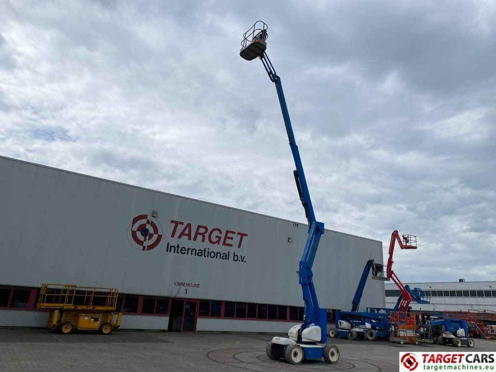 Niftylift HR15NDE HyBrid Articulated Boom Work Lift 1550cm - Izlices pacēlājs: foto 5 Niftylift HR15NDE HyBrid Articulated Boom Work Lift 1550cm - Izlices pacēlājs: foto 5