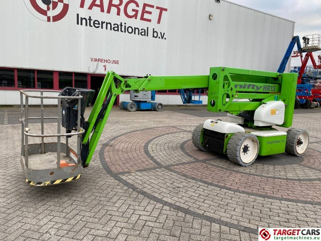 Niftylift HR15NDE HyBrid Articulated Boom Work Lift 1550cm - Izlices pacēlājs: foto 1 Niftylift HR15NDE HyBrid Articulated Boom Work Lift 1550cm - Izlices pacēlājs: foto 1