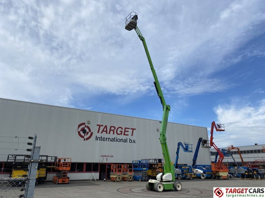 Niftylift HR17NE Electric Articulated Boom Work lift 1700cm - Izlices pacēlājs: foto 5 Niftylift HR17NE Electric Articulated Boom Work lift 1700cm - Izlices pacēlājs: foto 5