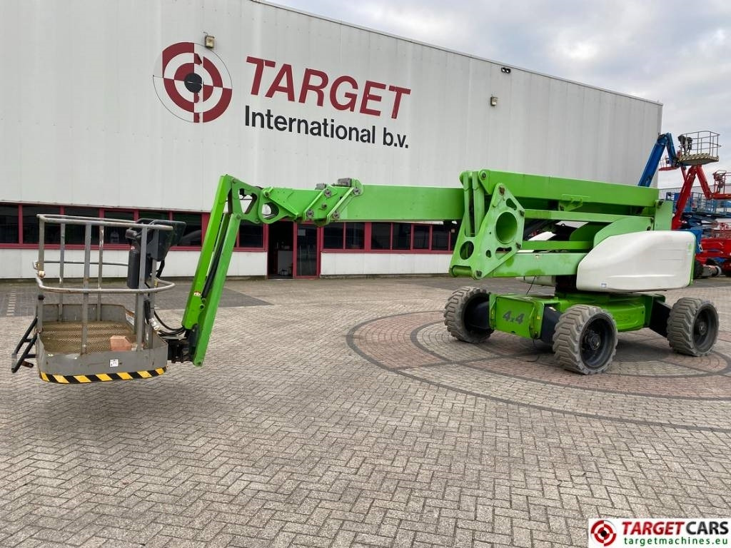 Niftylift HR28 HyBrid Articulated 4x4 Boom Work Lift 2800cm - Izlices pacēlājs: foto 1 Niftylift HR28 HyBrid Articulated 4x4 Boom Work Lift 2800cm - Izlices pacēlājs: foto 1