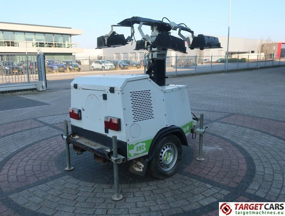 SMC ECO-90 Tower Light 4x400W - Apgaismojuma stabs: foto 3 SMC ECO-90 Tower Light 4x400W - Apgaismojuma stabs: foto 3