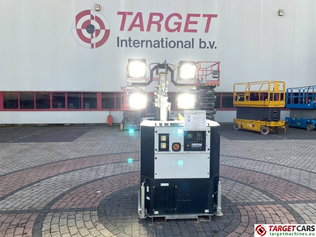 SMC SL80 Tower Light SL80K 4x300W Led - Apgaismojuma stabs: foto 5 SMC SL80 Tower Light SL80K 4x300W Led - Apgaismojuma stabs: foto 5