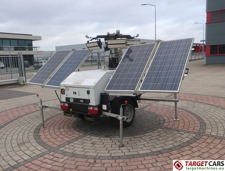 SMC Solar 2 Tower Light Solar Panels 4x55W Led Lights - Apgaismojuma stabs: foto 3 SMC Solar 2 Tower Light Solar Panels 4x55W Led Lights - Apgaismojuma stabs: foto 3
