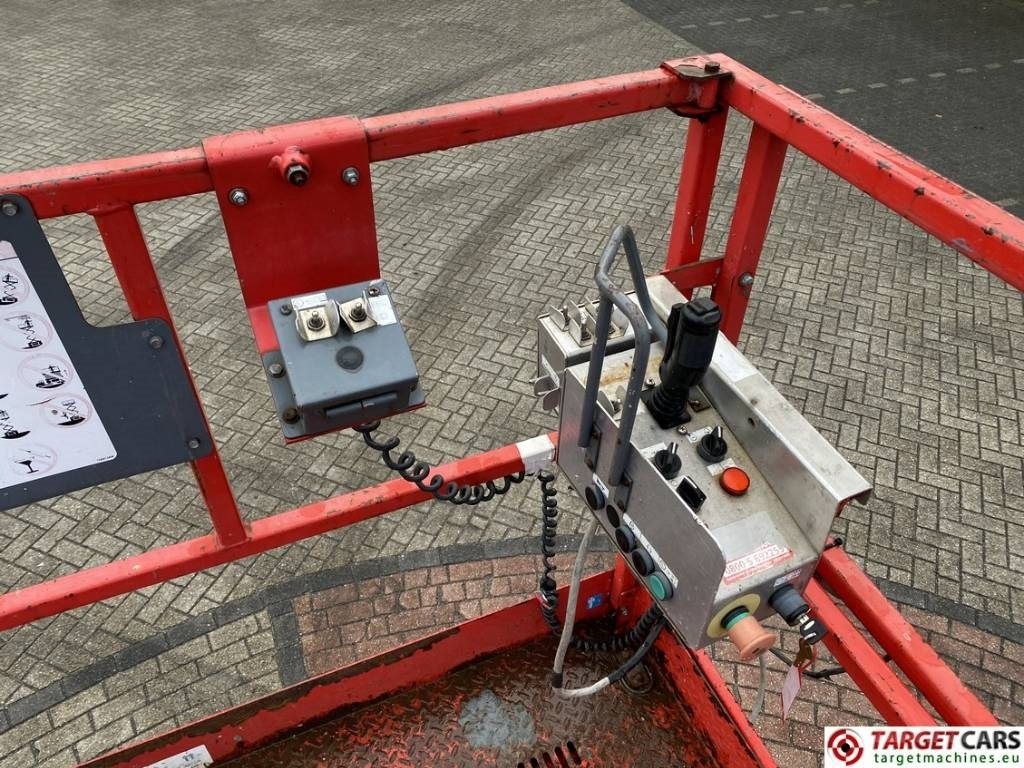 Šķērveida pacēlājs SkyJack SJ9241 RT Diesel 4x4 Scissor Work Lift 1450cm: foto 9