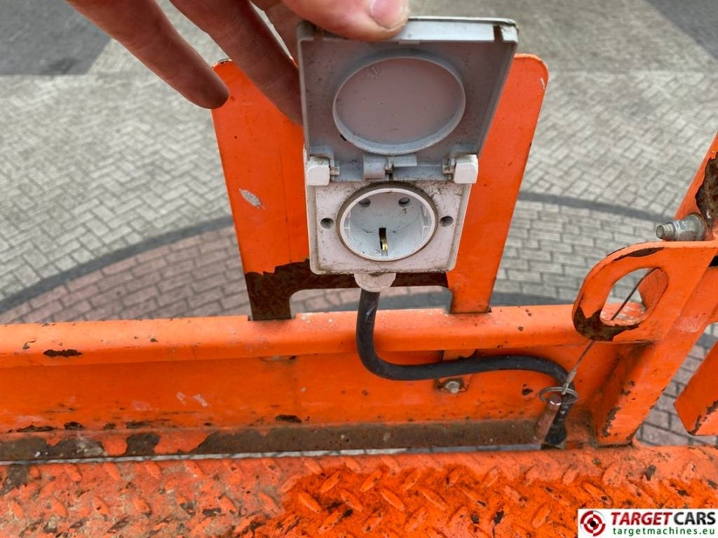 Šķērveida pacēlājs SkyJack SJ9250 RT Diesel 4x4 Scissor Work Lift 1720cm: foto 43