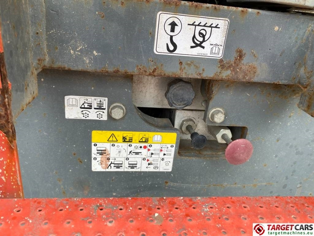 Šķērveida pacēlājs SkyJack SJIII-4740 Electric Scissor Work Lift 1380cm: foto 25
