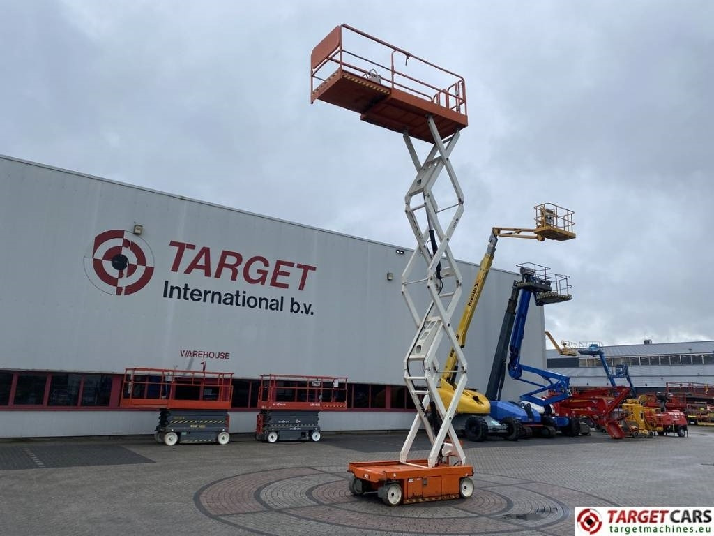 Šķērveida pacēlājs Snorkel S4726E Electric Scissor Work Lift 980cm: foto 6