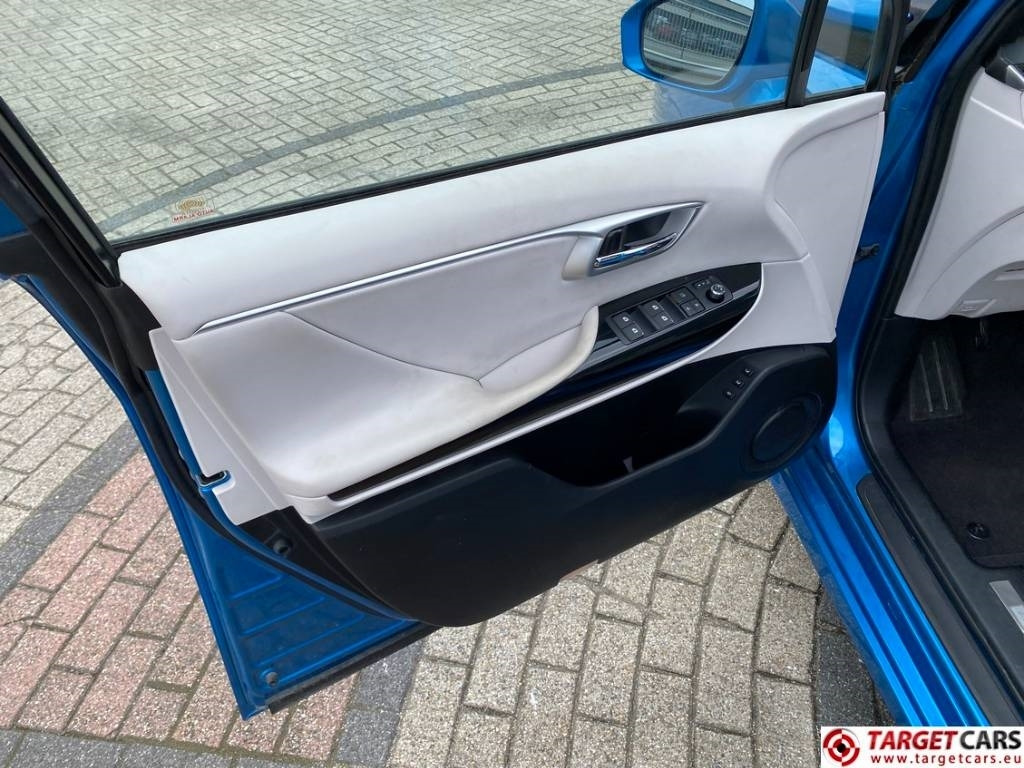 Sedans Toyota Mirai FCV HydroGen FuelCell: foto 34