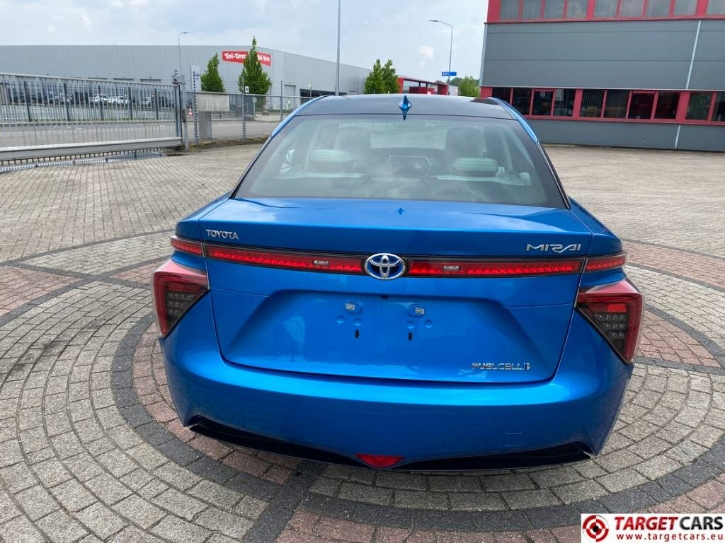 Sedans Toyota Mirai FCV HydroGen FuelCell: foto 5