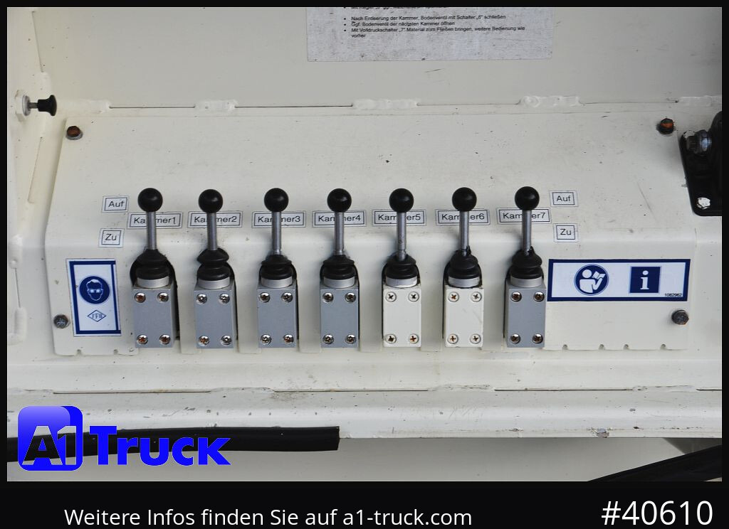 FELDBINDER EUT 55,3, Futter Feed 7 Kammern 55m³, Lenkachse, Alufelgen, - Silosa puspiekabe: foto 3 FELDBINDER EUT 55,3, Futter Feed 7 Kammern 55m³, Lenkachse, Alufelgen, - Silosa puspiekabe: foto 3