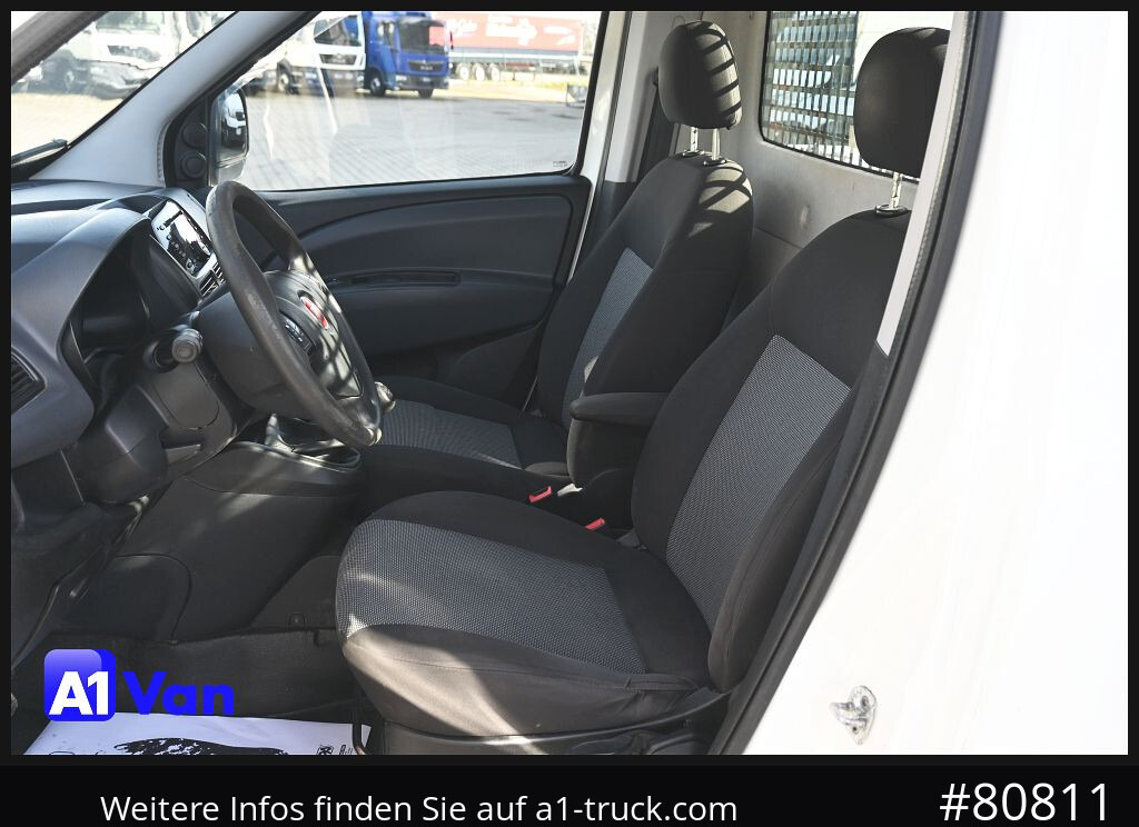 FIAT Doblo 1,6 Pritsche, AHK, Blue & me - Automašīna ar kravas platformu: foto 3 FIAT Doblo 1,6 Pritsche, AHK, Blue & me - Automašīna ar kravas platformu: foto 3