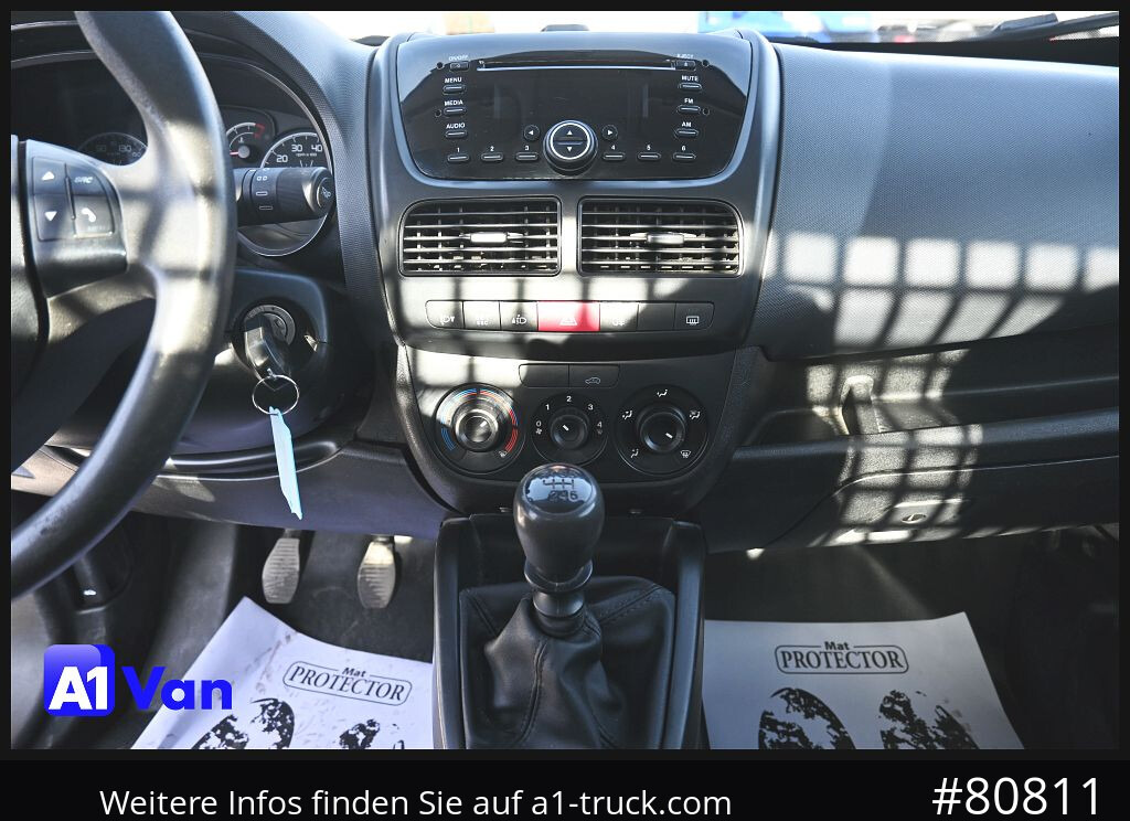 FIAT Doblo 1,6 Pritsche, AHK, Blue & me - Automašīna ar kravas platformu: foto 4 FIAT Doblo 1,6 Pritsche, AHK, Blue & me - Automašīna ar kravas platformu: foto 4