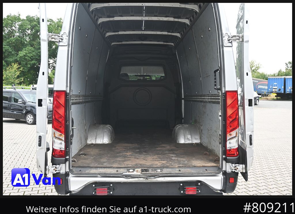 IVECO Daily 70C18 A8V Kasten, Mixto, AHK, Klima - Kravas mikroautobuss, Kravas-pasažieru furgons: foto 2 IVECO Daily 70C18 A8V Kasten, Mixto, AHK, Klima - Kravas mikroautobuss, Kravas-pasažieru furgons: foto 2