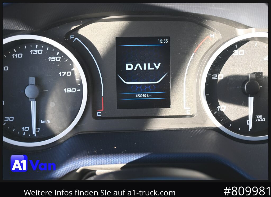 IVECO Daily 72C18 A8V Pritsche/Plane, Tempomat, AHK, Klima - Automašīna ar kravas platformu: foto 5 IVECO Daily 72C18 A8V Pritsche/Plane, Tempomat, AHK, Klima - Automašīna ar kravas platformu: foto 5