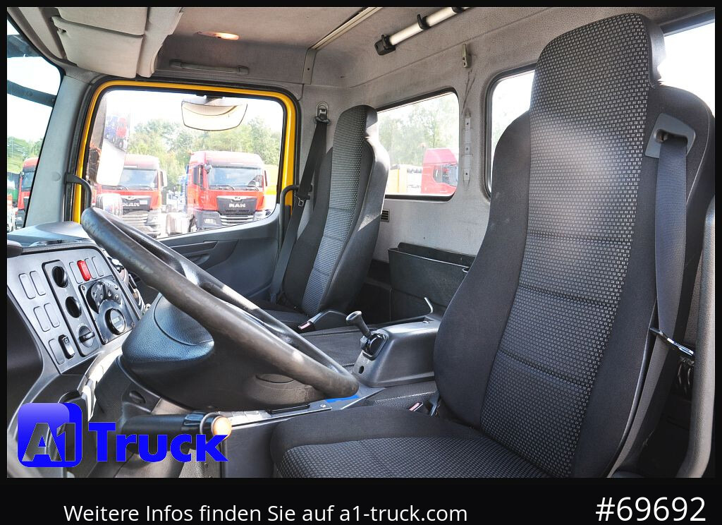 KAMAG Kamag Wiesel, Umsetzer, Rangierer, 30Km/h, - Konteineru vedējs/ Kravas automašīna ar noņemamā virsbūve: foto 3 KAMAG Kamag Wiesel, Umsetzer, Rangierer, 30Km/h, - Konteineru vedējs/ Kravas automašīna ar noņemamā virsbūve: foto 3