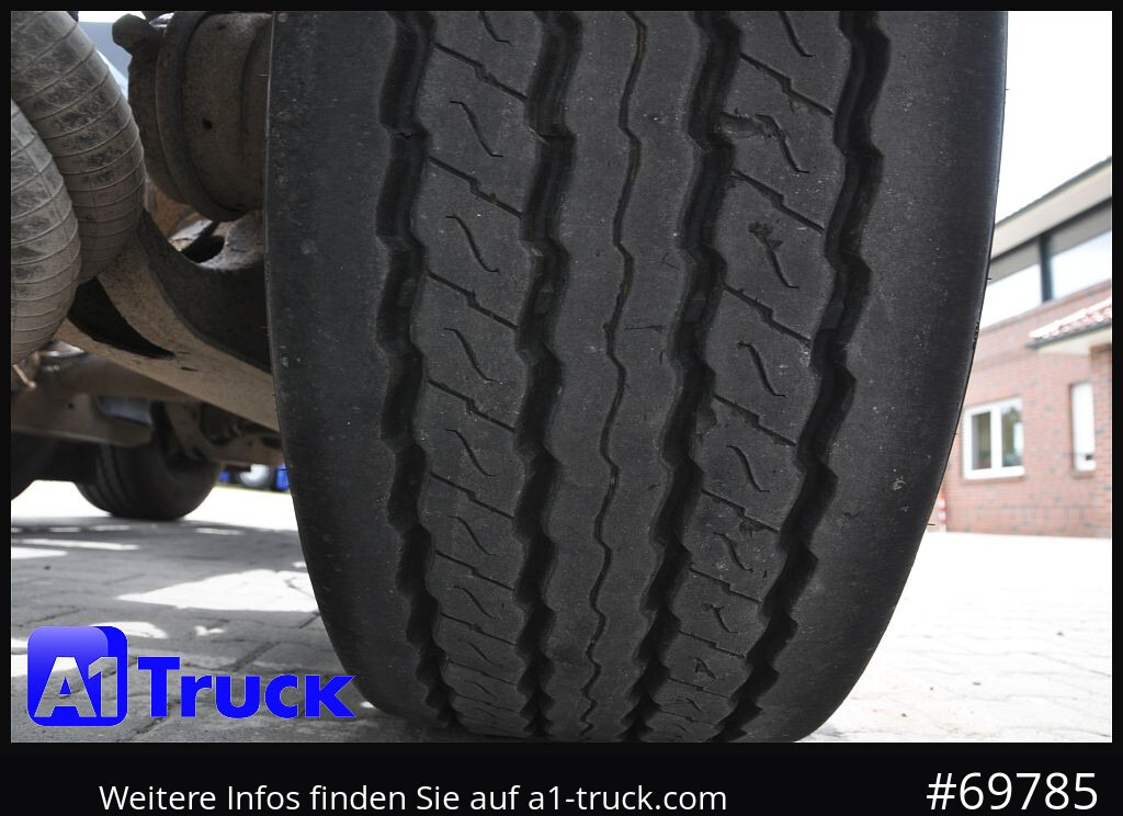 KRONE SDC, Lift SAF, 2x20/30/40 - Puspiekabe noņemamā virsbūve/ Konteineru vedējs: foto 2 KRONE SDC, Lift SAF, 2x20/30/40 - Puspiekabe noņemamā virsbūve/ Konteineru vedējs: foto 2