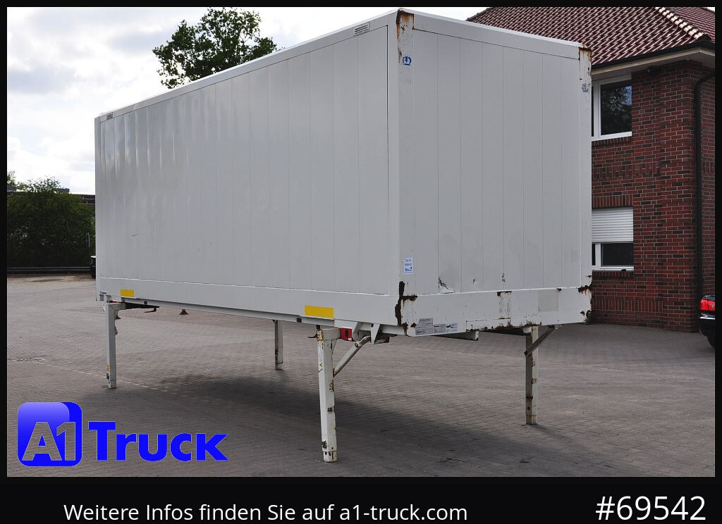KRONE WB BDF 7,45 Koffer, 2750mm innen, 20 x vorhanden - Maināmā virsbūve - furgons: foto 1 KRONE WB BDF 7,45 Koffer, 2750mm innen, 20 x vorhanden - Maināmā virsbūve - furgons: foto 1
