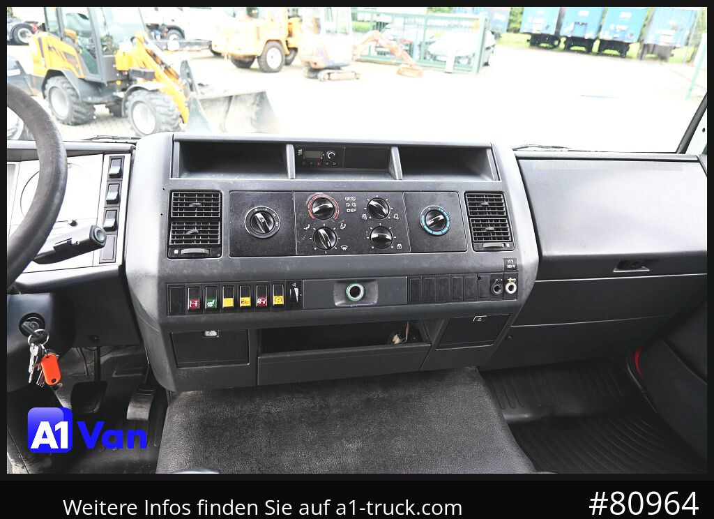 MAN MAN LE 8.180 Pritsche Doka, Automatik, AHK, 6-Sitzer - Automašīna ar kravas platformu, Kravas-pasažieru furgons: foto 5 MAN MAN LE 8.180 Pritsche Doka, Automatik, AHK, 6-Sitzer - Automašīna ar kravas platformu, Kravas-pasažieru furgons: foto 5