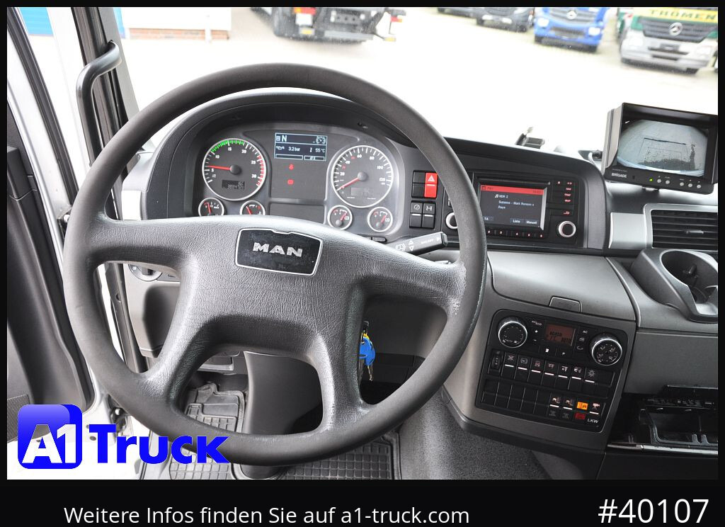 MAN TGS 26.360, Carrier 1150 Rolltor+ LBW, Lift - Kravas automašīna refrižerators: foto 3 MAN TGS 26.360, Carrier 1150 Rolltor+ LBW, Lift - Kravas automašīna refrižerators: foto 3