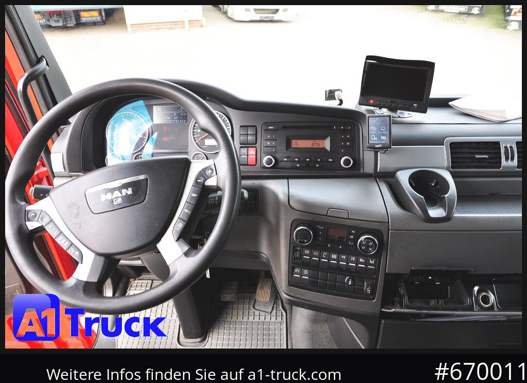 MAN TGX 26.400, Hiab Kran, Lenk-Liftachse, - Bortu kravas automašīna/ Platforma, Kravas auto ar manipulatoru: foto 5 MAN TGX 26.400, Hiab Kran, Lenk-Liftachse, - Bortu kravas automašīna/ Platforma, Kravas auto ar manipulatoru: foto 5