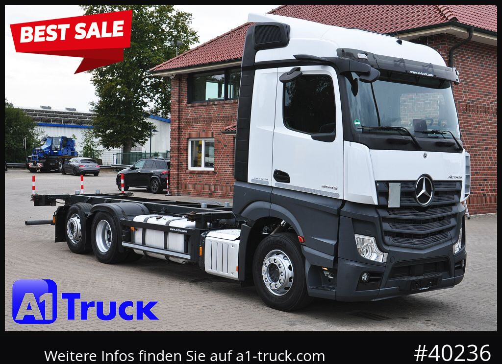 MERCEDES-BENZ 2545, Multi BDF, Wechsler, 7.45-7.82, MIDI, Liftachse - Konteineru vedējs/ Kravas automašīna ar noņemamā virsbūve: foto 1 MERCEDES-BENZ 2545, Multi BDF, Wechsler, 7.45-7.82, MIDI, Liftachse - Konteineru vedējs/ Kravas automašīna ar noņemamā virsbūve: foto 1