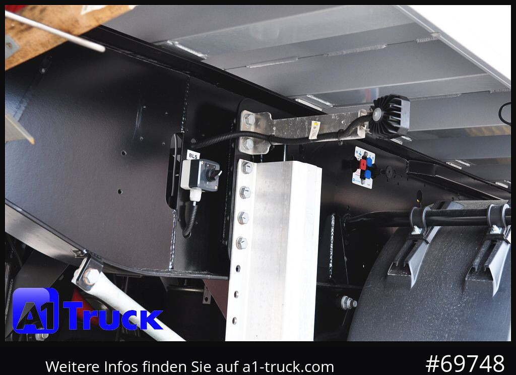 REISCH RHKS, Alu-Kippmulde 26m³, Lift SAF, - Puspiekabe pašizgāzējs: foto 3 REISCH RHKS, Alu-Kippmulde 26m³, Lift SAF, - Puspiekabe pašizgāzējs: foto 3