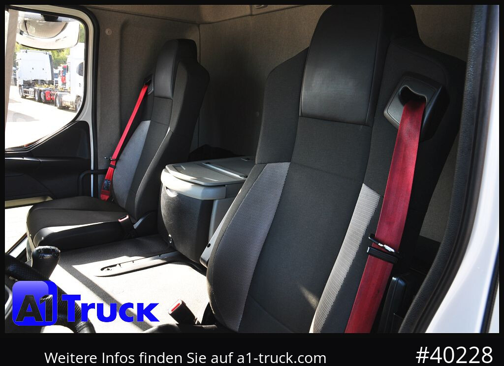 RENAULT D 280,  4x2, Ladebordwand, LBW, TÜV 06/2026 - Kravas automašīna ar tentu: foto 3 RENAULT D 280,  4x2, Ladebordwand, LBW, TÜV 06/2026 - Kravas automašīna ar tentu: foto 3