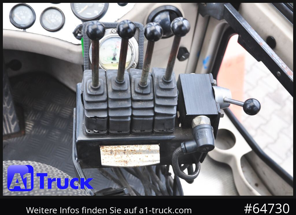 SVETRUCK Kalmar Svetruck 1260-30 Zinkenverstellung - Dīzeļiekrāvējs: foto 5 SVETRUCK Kalmar Svetruck 1260-30 Zinkenverstellung - Dīzeļiekrāvējs: foto 5