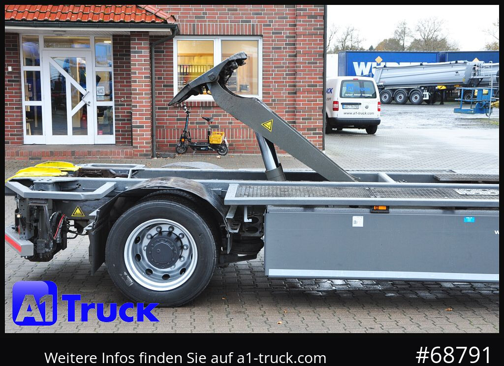 TERBERG Terberg BC 182 Umsetzer, Wiesel, Kamag - Termināļa traktors: foto 4 TERBERG Terberg BC 182 Umsetzer, Wiesel, Kamag - Termināļa traktors: foto 4