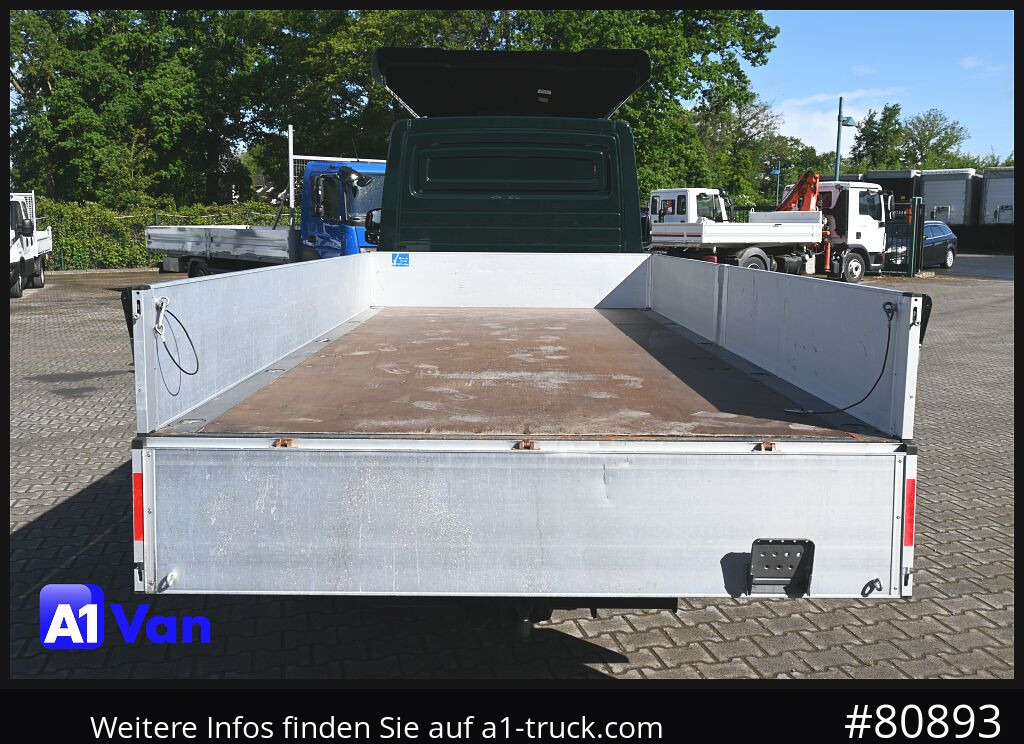 VOLKSWAGEN Crafter 35 Pritsche Maxi, Klima, AHK, - Automašīna ar kravas platformu: foto 2 VOLKSWAGEN Crafter 35 Pritsche Maxi, Klima, AHK, - Automašīna ar kravas platformu: foto 2