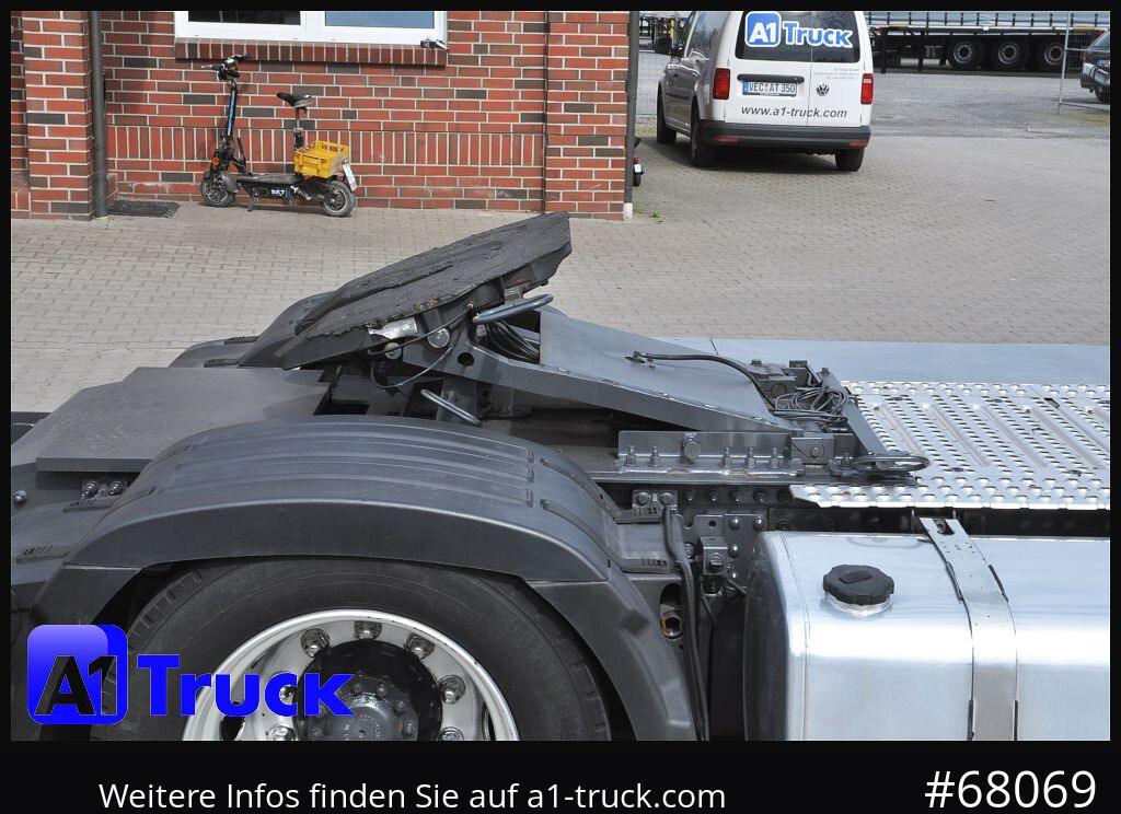 VOLVO FH 460, Überführer, Terberg, Kamag 2x AHK, verstellbare Sattelplatte, - Konteineru vedējs/ Kravas automašīna ar noņemamā virsbūve: foto 3 VOLVO FH 460, Überführer, Terberg, Kamag 2x AHK, verstellbare Sattelplatte, - Konteineru vedējs/ Kravas automašīna ar noņemamā virsbūve: foto 3