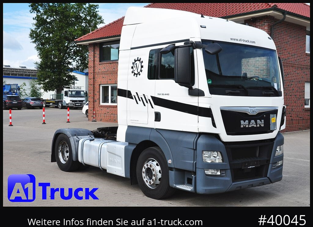 MAN TGX 18,440 XLX Intarder, Hydraulik, Navi ACC - Vilcējs: foto 1 MAN TGX 18,440 XLX Intarder, Hydraulik, Navi ACC - Vilcējs: foto 1