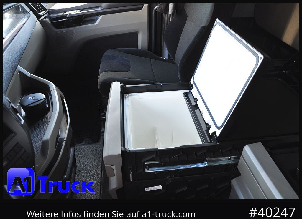 MAN TGX 18.470 GM Hydraulik, Intarder Navi Standklima, - Vilcējs: foto 4 MAN TGX 18.470 GM Hydraulik, Intarder Navi Standklima, - Vilcējs: foto 4