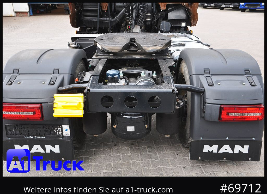 MAN TGX 18,480 BLS Intarder Standkima, Soundsystem - Vilcējs: foto 3 MAN TGX 18,480 BLS Intarder Standkima, Soundsystem - Vilcējs: foto 3