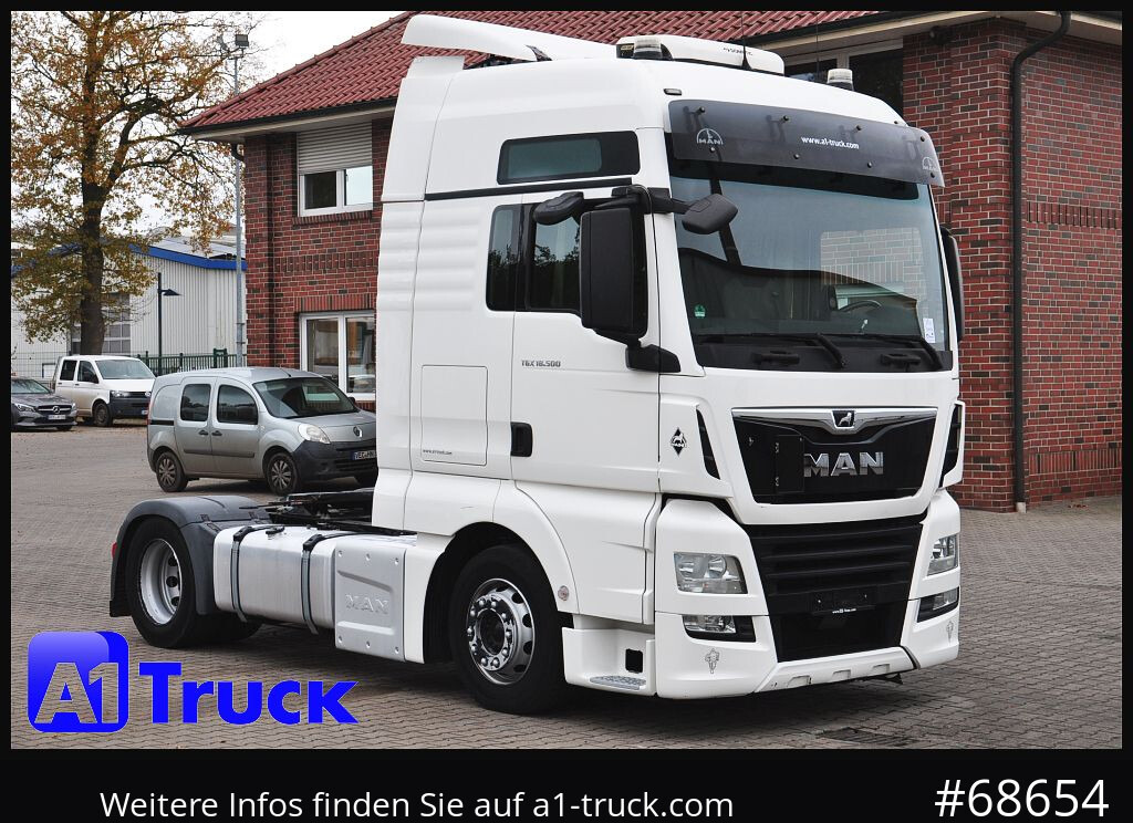 MAN TGX 18.500 XXL Low, Inarder Navi Standklima, - Vilcējs: foto 1 MAN TGX 18.500 XXL Low, Inarder Navi Standklima, - Vilcējs: foto 1
