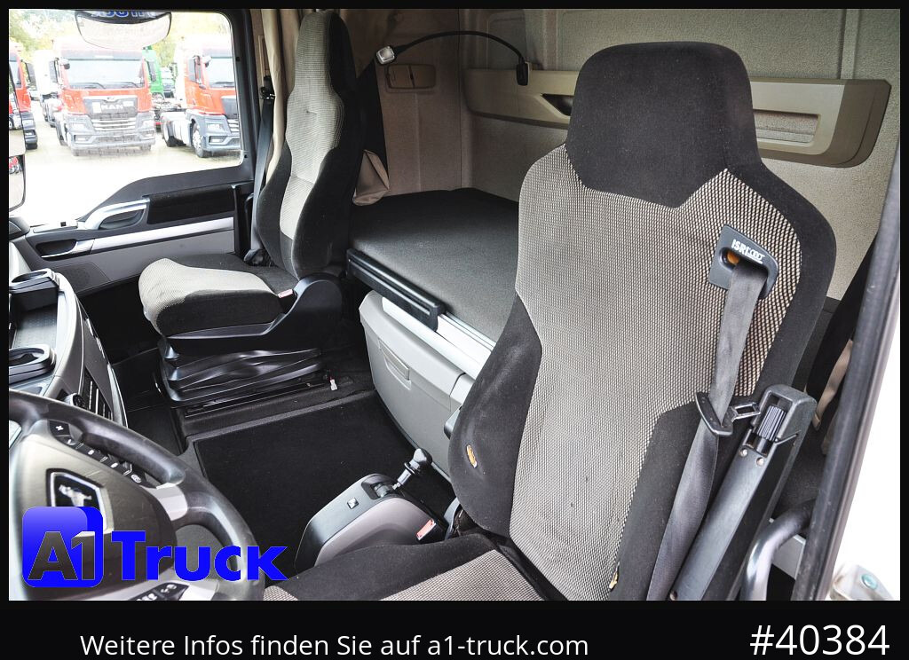 MAN TGX 18.500 XXL Low, Inarder Navi Standklima, - Vilcējs: foto 4 MAN TGX 18.500 XXL Low, Inarder Navi Standklima, - Vilcējs: foto 4