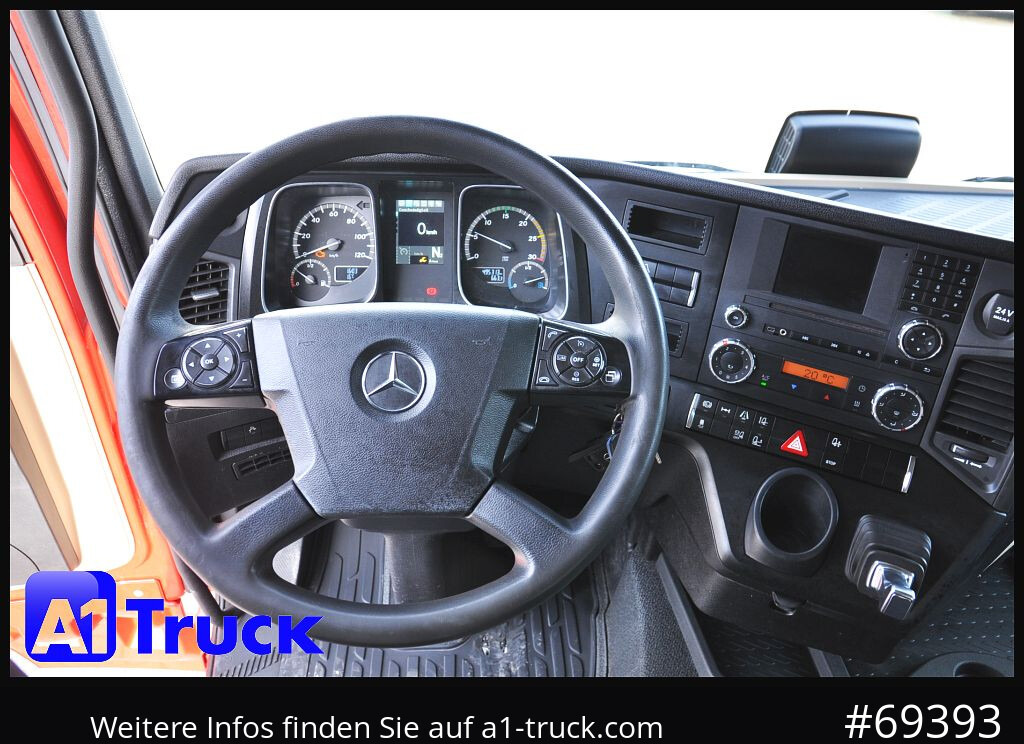 MERCEDES-BENZ Actros 1832, Lowliner, 1 Vorbesitzer - Vilcējs: foto 4 MERCEDES-BENZ Actros 1832, Lowliner, 1 Vorbesitzer - Vilcējs: foto 4