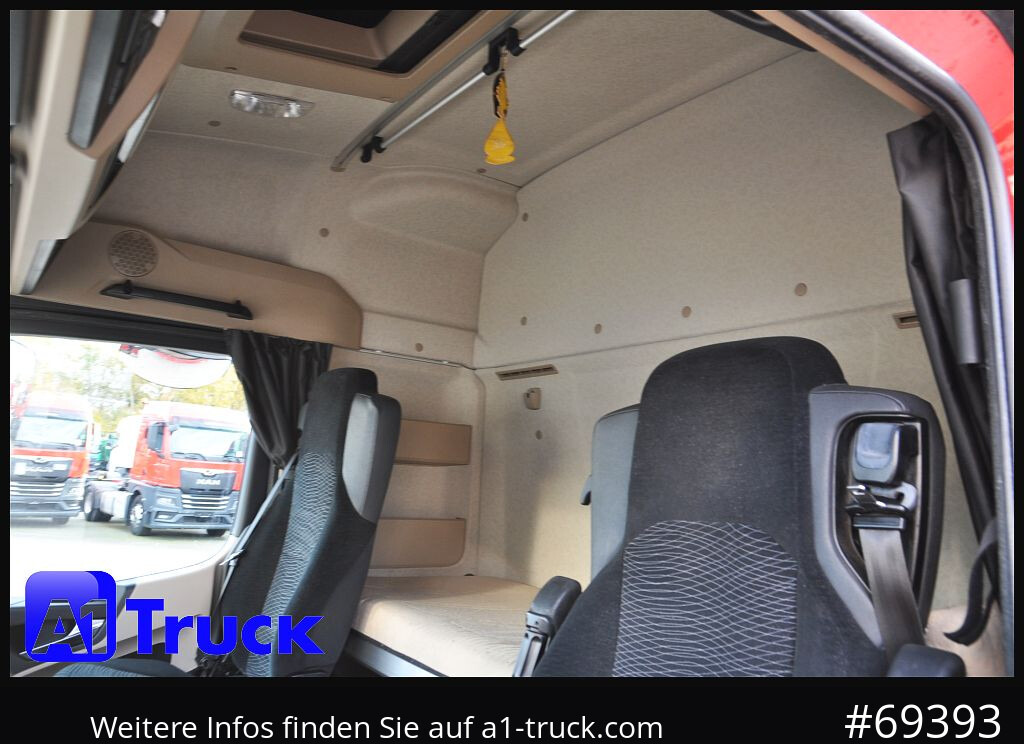 MERCEDES-BENZ Actros 1832, Lowliner, 1 Vorbesitzer - Vilcējs: foto 3 MERCEDES-BENZ Actros 1832, Lowliner, 1 Vorbesitzer - Vilcējs: foto 3