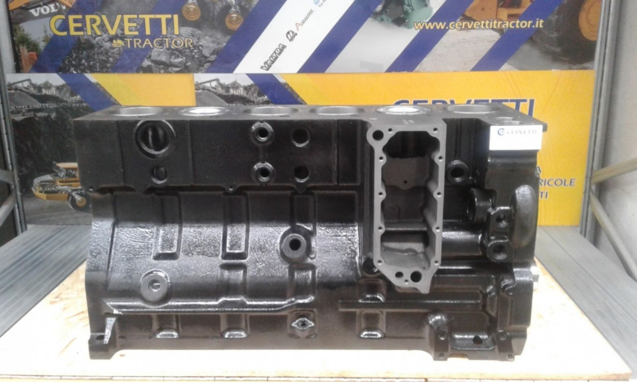 CUMMINS SHORT BLOCK 6CT 8.3 Short block nuovo - Cilindru bloks - Celtniecības tehnika: foto 1 CUMMINS SHORT BLOCK 6CT 8.3 Short block nuovo - Cilindru bloks - Celtniecības tehnika: foto 1