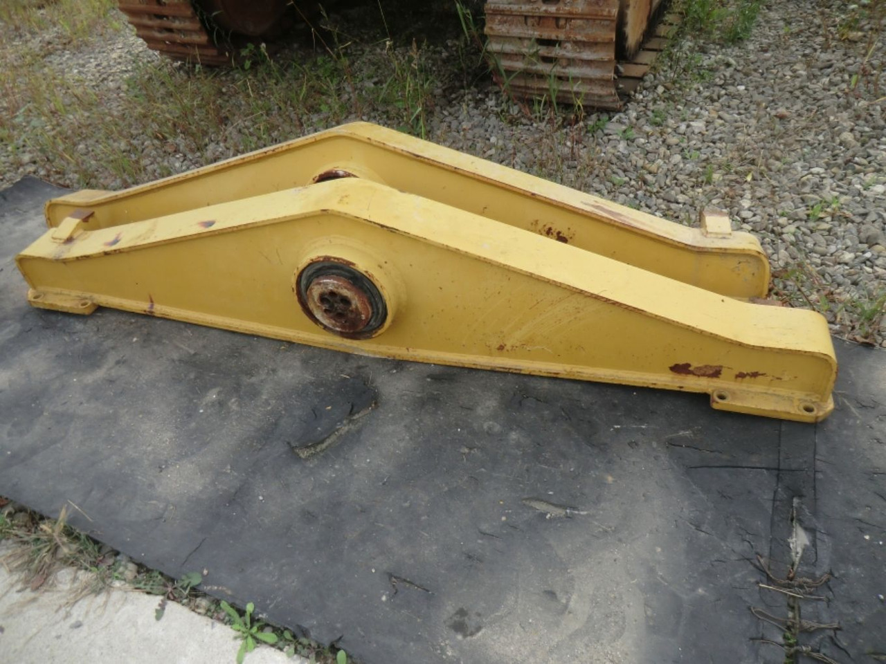 Caterpillar 735 Braccetto destro di collegamento assale centrale e posteriore. (ARM AS RH) - Asis un rezerves daļas - Celtniecības tehnika: foto 2 Caterpillar 735 Braccetto destro di collegamento assale centrale e posteriore. (ARM AS RH) - Asis un rezerves daļas - Celtniecības tehnika: foto 2