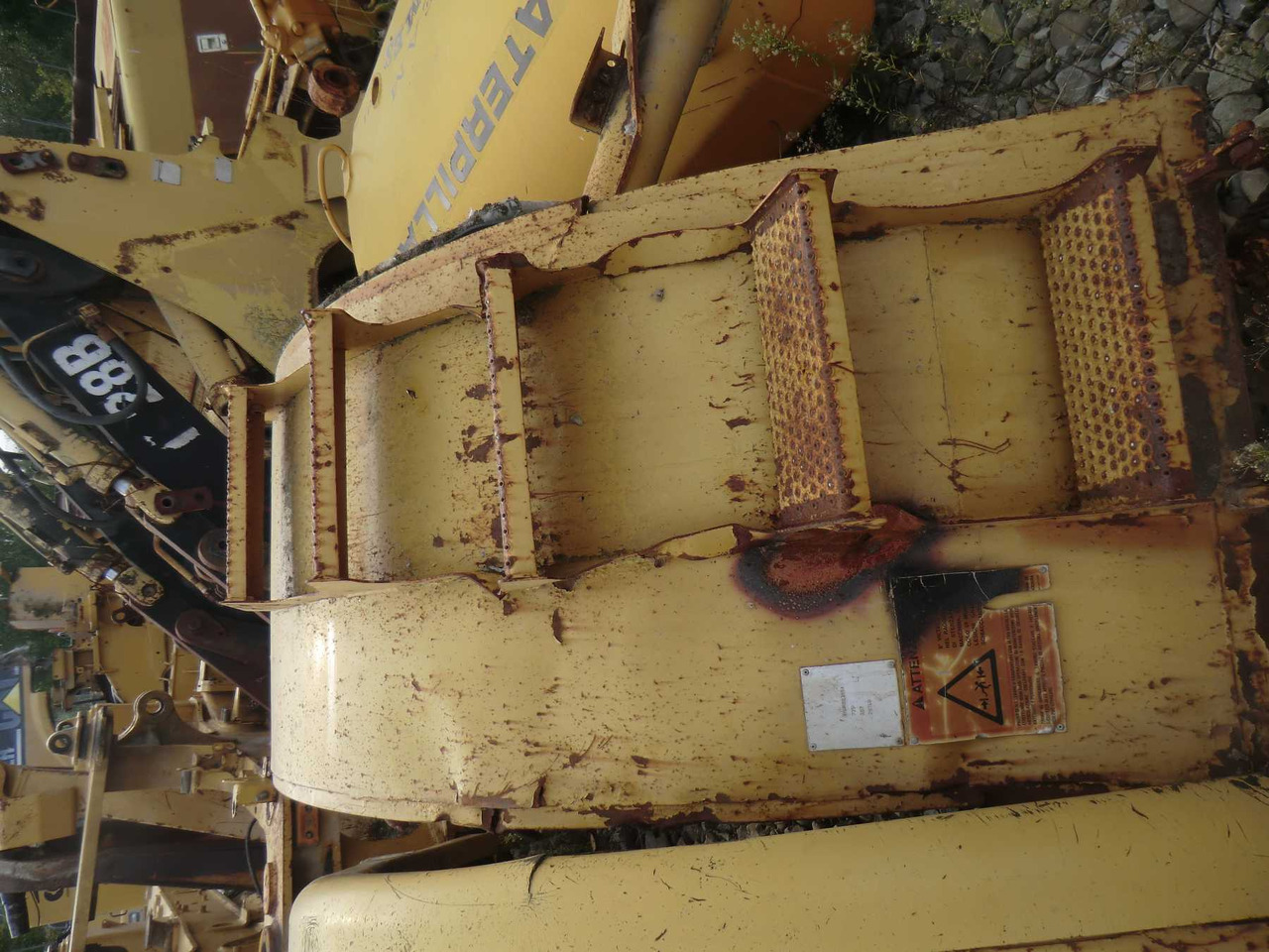 Caterpillar 735 Parafango anteriore destro e sinistro. - Spārns - Celtniecības tehnika: foto 1 Caterpillar 735 Parafango anteriore destro e sinistro. - Spārns - Celtniecības tehnika: foto 1