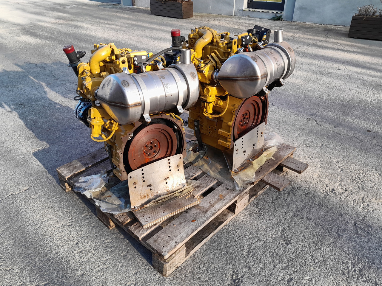 Caterpillar C1.7T MOTORE NUOVO COMPLETO - Dzinējs - Celtniecības tehnika: foto 1 Caterpillar C1.7T MOTORE NUOVO COMPLETO - Dzinējs - Celtniecības tehnika: foto 1