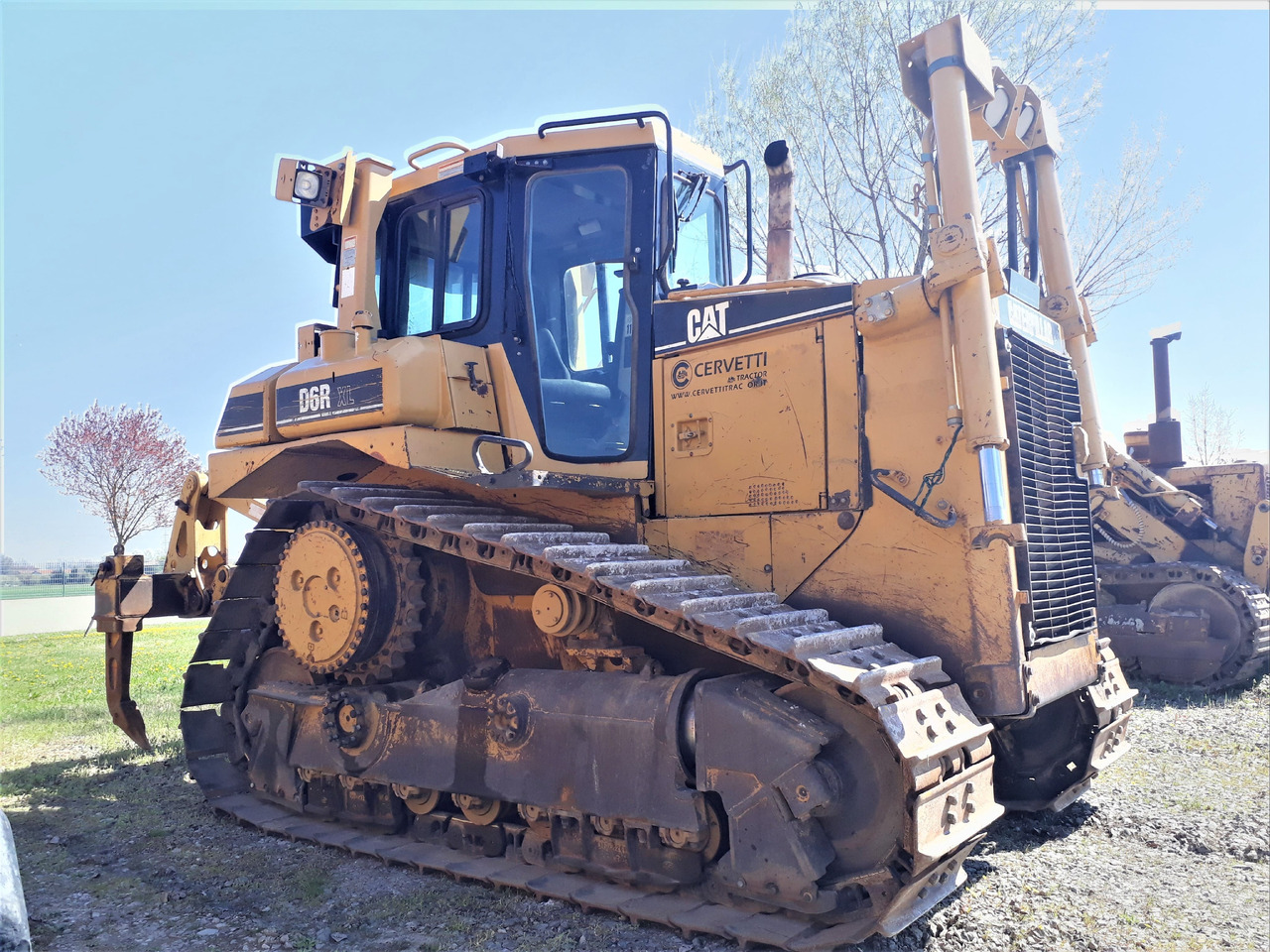 Caterpillar D6R II XL - Buldozers: foto 2 Caterpillar D6R II XL - Buldozers: foto 2