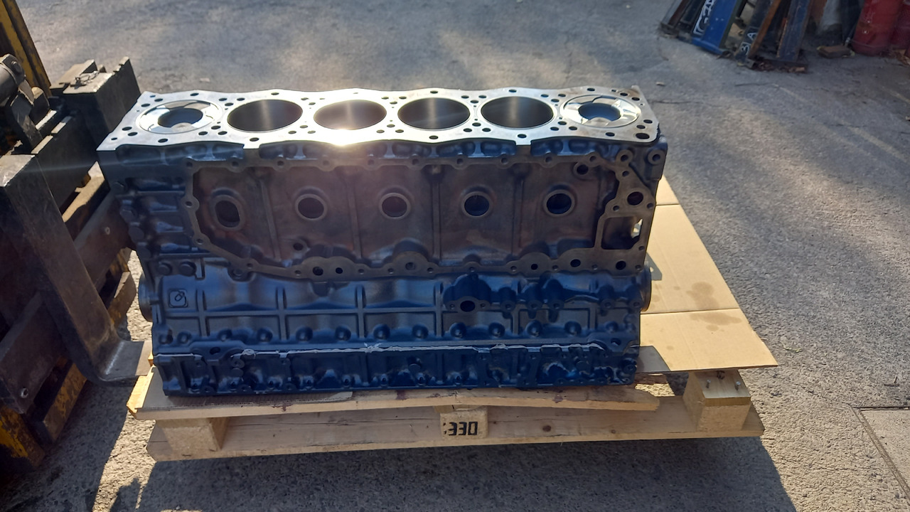 ISUZU 6UZ1 Long Block revisionato composto da monoblocco , albero motore, testa. - Dzinējs - Celtniecības tehnika: foto 2 ISUZU 6UZ1 Long Block revisionato composto da monoblocco , albero motore, testa. - Dzinējs - Celtniecības tehnika: foto 2