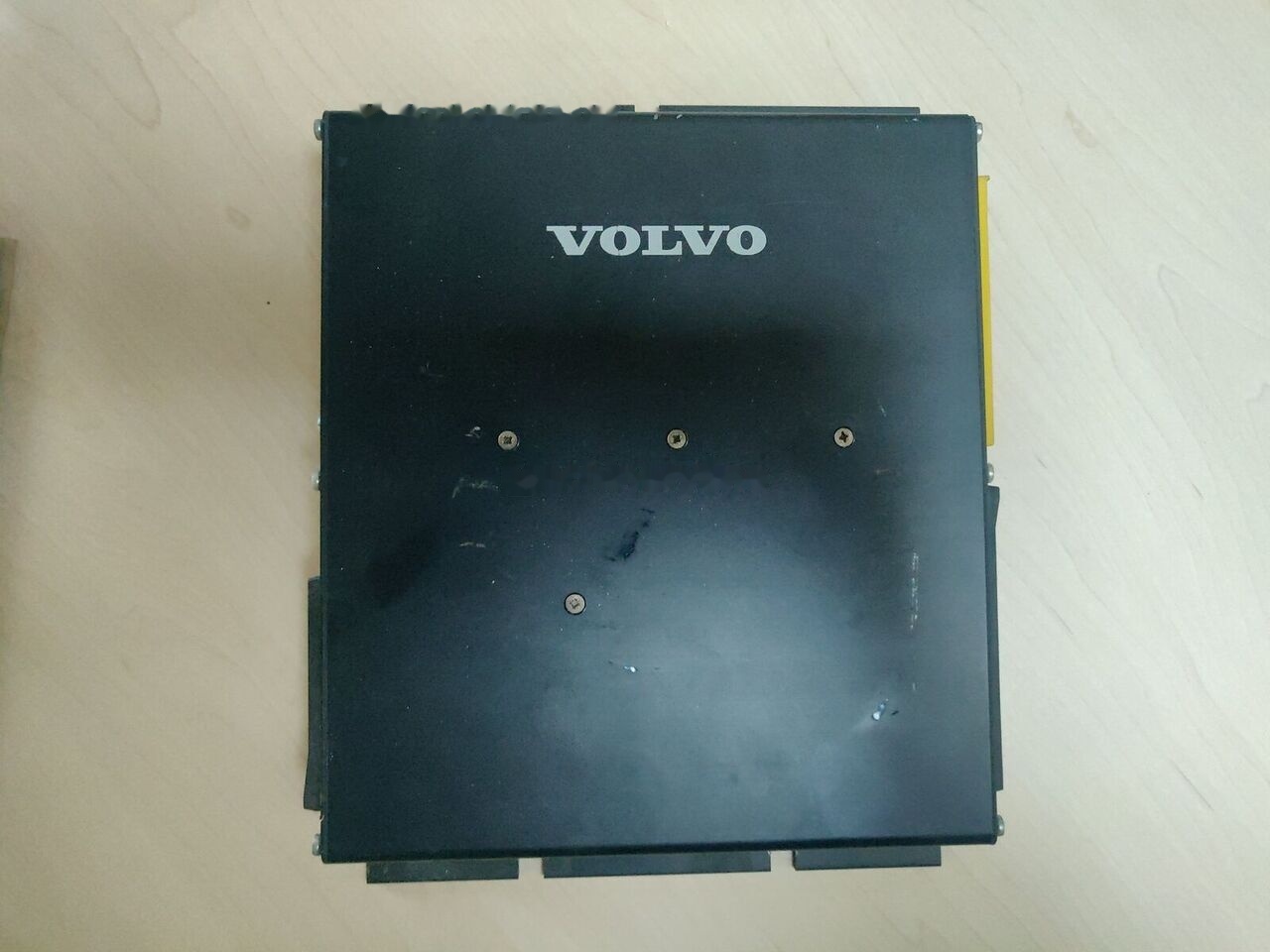 New V-ECU (11042112) VOLVO L120C - Elektroniskais vadības bloks (ECU) - Riteņu iekrāvējs: foto 2 New V-ECU (11042112) VOLVO L120C - Elektroniskais vadības bloks (ECU) - Riteņu iekrāvējs: foto 2