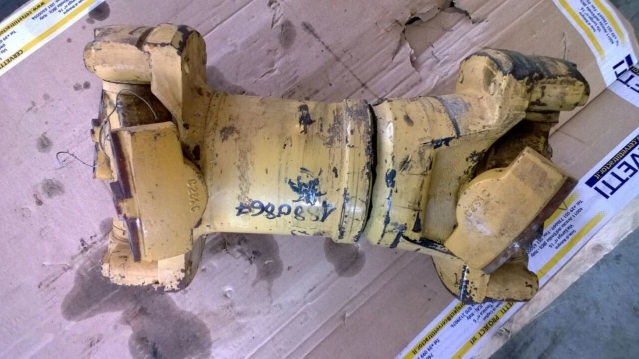 Kardānvārpsta PROPELLER SHAFT (shaft gp - hitch drive) (1880867): foto 1