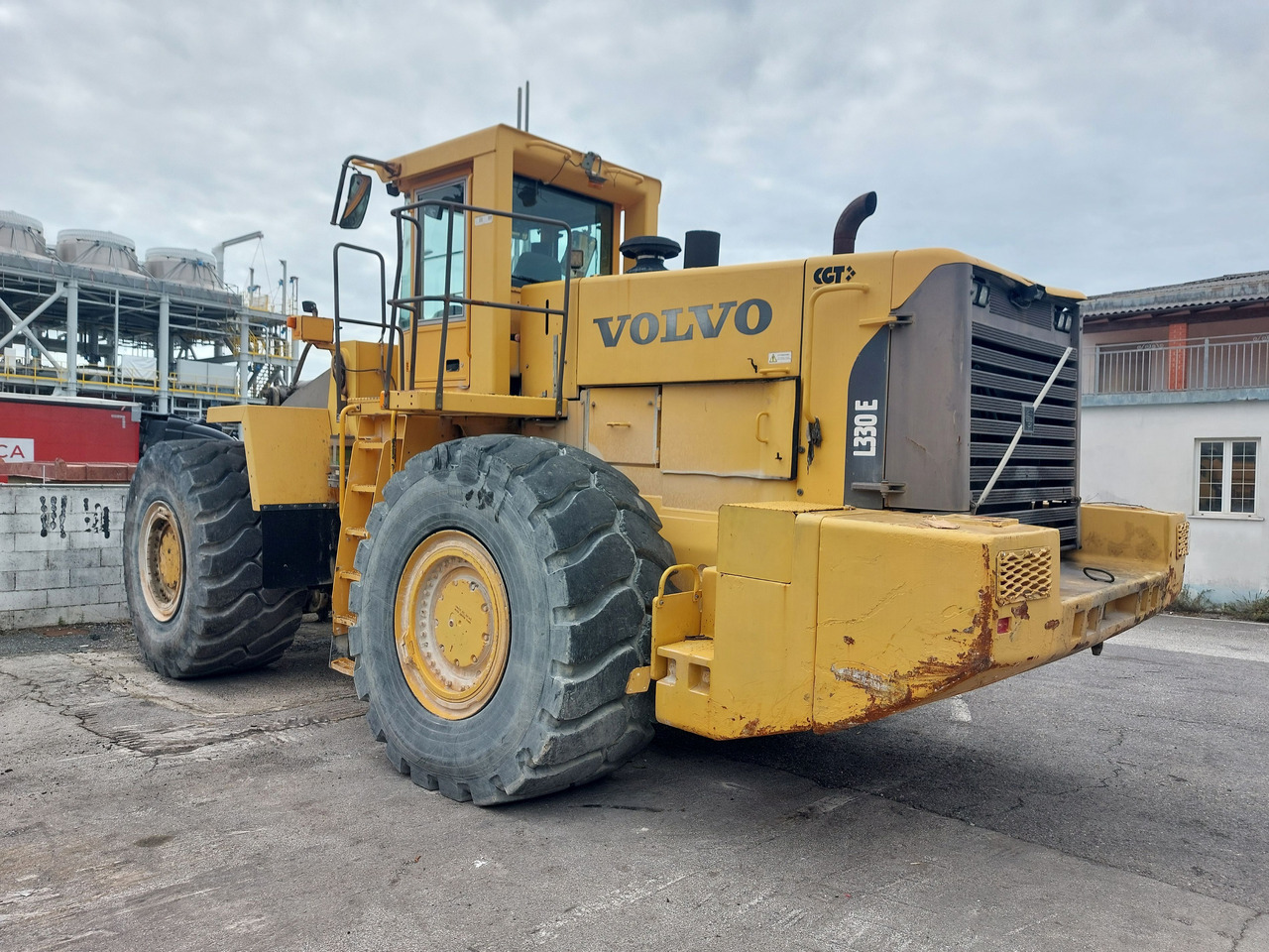 VOLVO L330E HDBH - Riteņu iekrāvējs: foto 5 VOLVO L330E HDBH - Riteņu iekrāvējs: foto 5